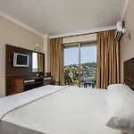 Otel Suena Çeşme