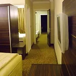 Suena Otel
